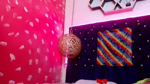 Emily online show from 02.19.25