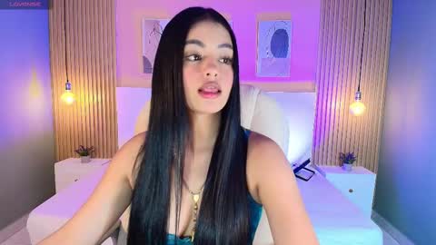 Emily online show from 03.08.25