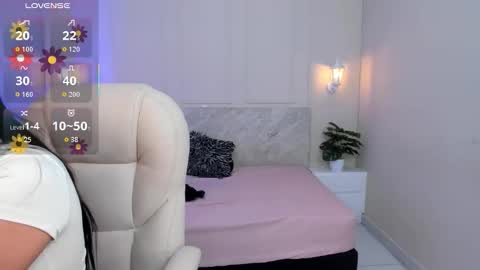 Emily online show from 09.19.25