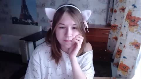 Snapshot of emilyway chatting on 12.16.24 emilyway online show from 12.16.24