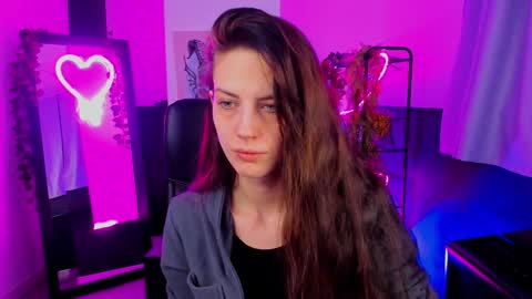 Emily online show from 01.03.25