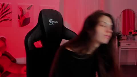 Emily online show from 03.11.25