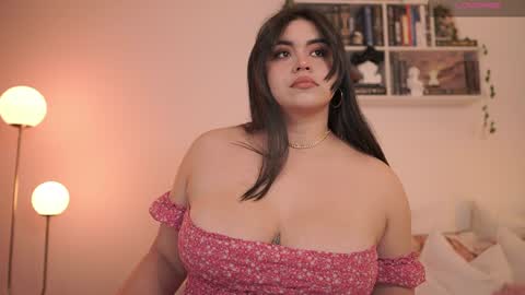 IG thickemmsss online show from 02.03.25