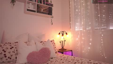 IG thickemmsss online show from 10.05.25