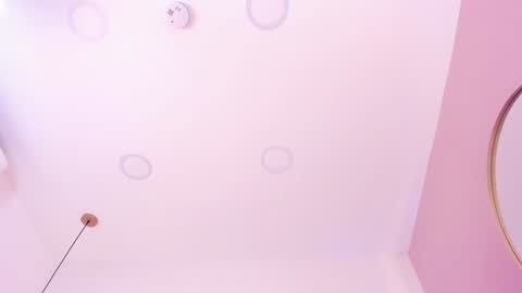 Emily Bank online show from 12.10.24