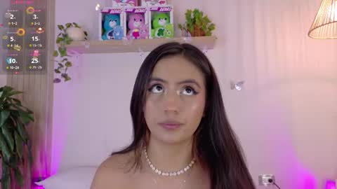 Snapshot of emilyy_bank chatting on 07.17.26 Emily Bank online show from 07.17.26