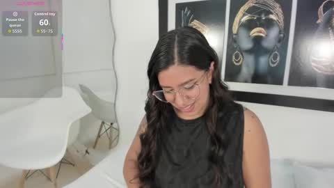 emilyy_cooperr online show from 09.09.25