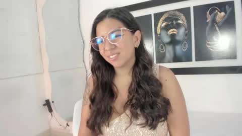 Snapshot of emilyy_cooperr chatting on 09.27.25 emilyy_cooperr online show from 09.27.25