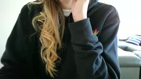 emilly online show from 10.30.25