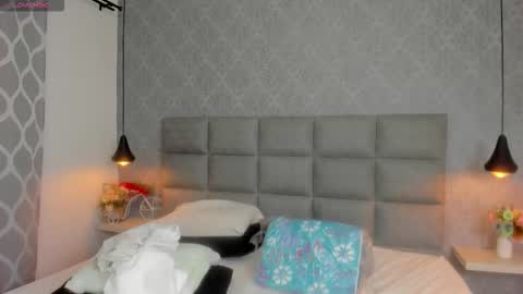 emilyy_r online show from 02.27.26