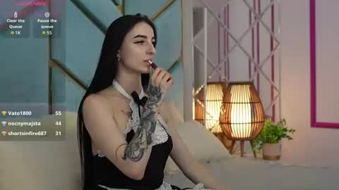 Snapshot of emilyymoon chatting on 07.11.26 emilyymoon online show from 07.11.26