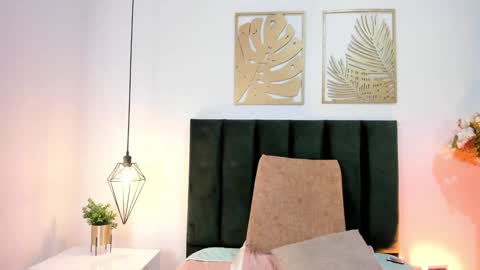 Emilyy Watson online show from 12.14.24