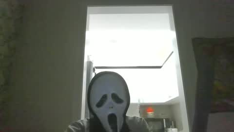 Snapshot of emin4ik chatting on 10.31.25 Emin online show from 10.31.25