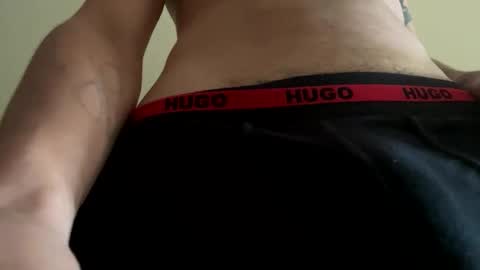 Snapshot of eminem597918 chatting on 10.09.25 eminem597918 online show from 10.09.25