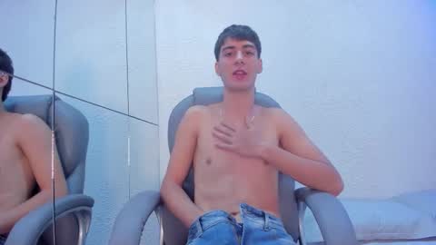 emir_ozan online show from 11.22.25