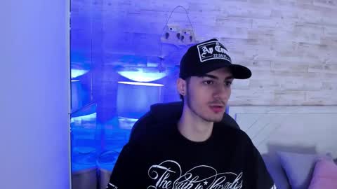 emir_ozan online show from 01.15.26