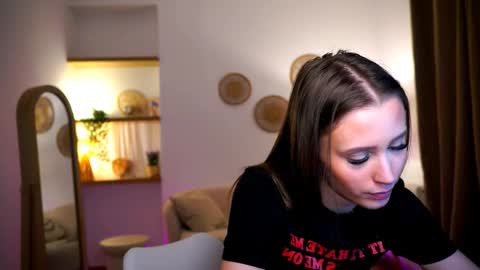 Snapshot of emma__cutiee chatting on 12.07.24 Your Emma online show from 12.07.24