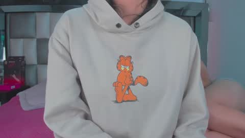 emma__js_ online show from 10.01.25