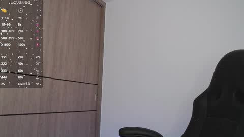 Snapshot of emma_aaa chatting on 12.12.24 Rocio online show from 12.12.24