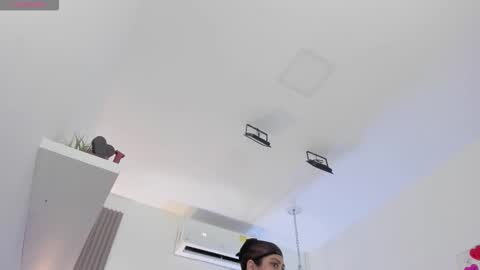 Snapshot of emma_alice_ chatting on 02.13.26 Alice online show from 02.13.26