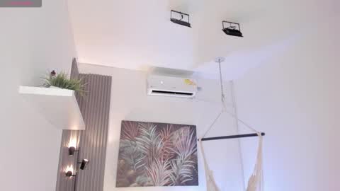 Snapshot of emma_alice_ chatting on 02.21.26 Alice online show from 02.21.26