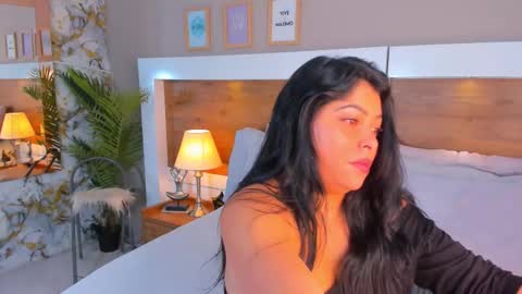 Emma  online show from 12.16.25