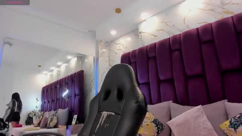 pau online show from 11.23.25