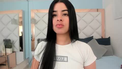Emma Castillo online show from 09.22.25