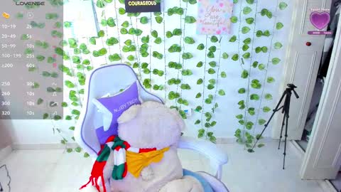 Call me Emma Independient model online show from 09.18.25