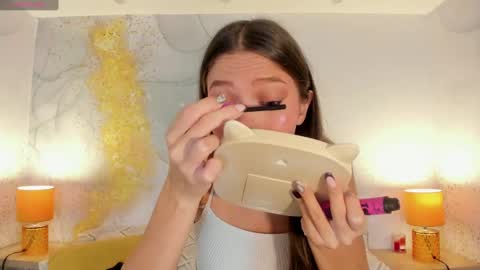 emma_jhoons online show from 11.05.25