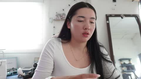 emma_johnson_ online show from 12.05.24