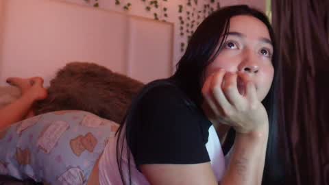 emma_johnson_ online show from 10.17.25