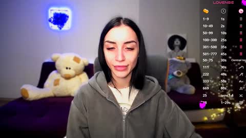 Emma online show from 12.21.24