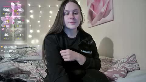 emma_just online show from 10.14.25