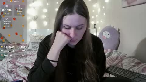 emma_just online show from 11.01.25