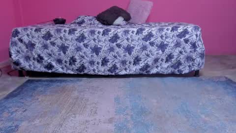 Snapshot of emma_lean chatting on 12.31.24 whises lits online show from 12.31.24