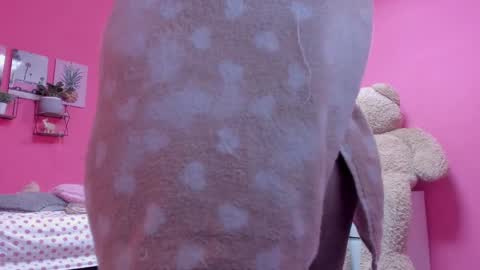 Snapshot of emma_lean chatting on 01.30.25 whises lits online show from 01.30.25