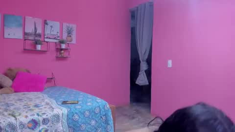 Snapshot of emma_lean chatting on 02.19.25 whises lits online show from 02.19.25