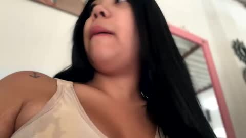 Snapshot of emma_lean chatting on 03.10.25 whises lits online show from 03.10.25