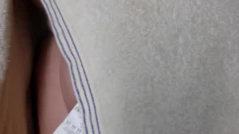 Snapshot of emma_lean chatting on 10.22.25 whises lits online show from 10.22.25