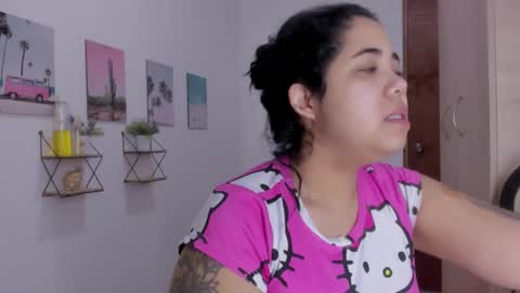 Snapshot of emma_lean chatting on 03.18.26 whises lits online show from 03.18.26