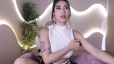 Emma online show from 11.27.25