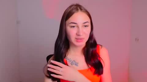 Snapshot of emma_loon chatting on 12.28.24 Emma online show from 12.28.24