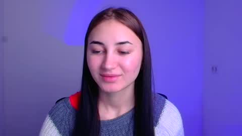 Snapshot of emma_loon chatting on 12.30.24 Emma online show from 12.30.24