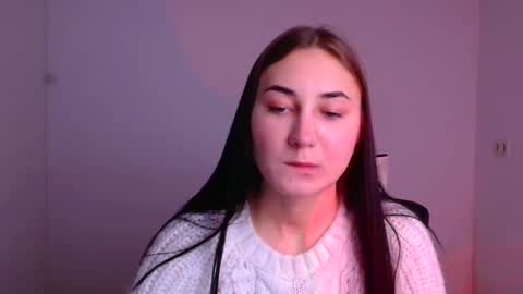 Snapshot of emma_loon chatting on 01.05.25 Emma online show from 01.05.25