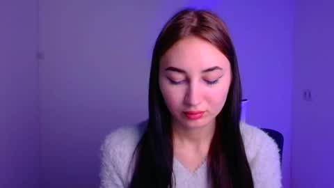 Snapshot of emma_loon chatting on 01.07.25 Emma online show from 01.07.25