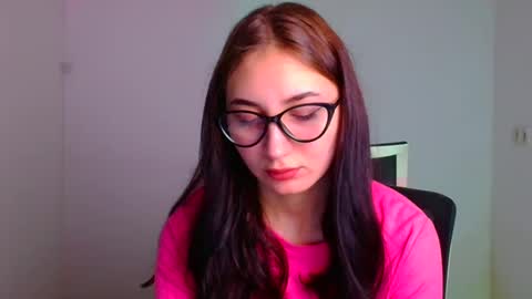 Snapshot of emma_loon chatting on 01.13.25 Emma online show from 01.13.25