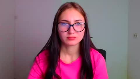 Snapshot of emma_loon chatting on 01.13.25 Emma online show from 01.13.25