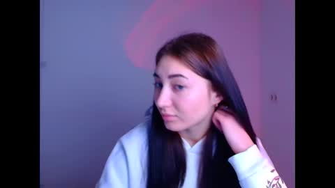 Snapshot of emma_loon chatting on 01.24.25 Emma online show from 01.24.25