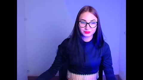 Snapshot of emma_loon chatting on 01.31.25 Emma online show from 01.31.25